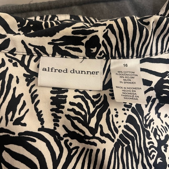 Alfred Dunmer Jacket. - Picture 5 of 7